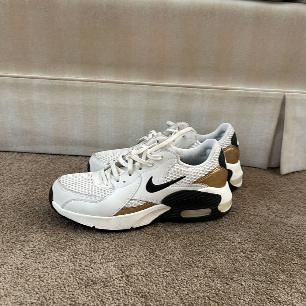 Women’s Nike AirMax Sneaker, White, Cream, Black, Gold